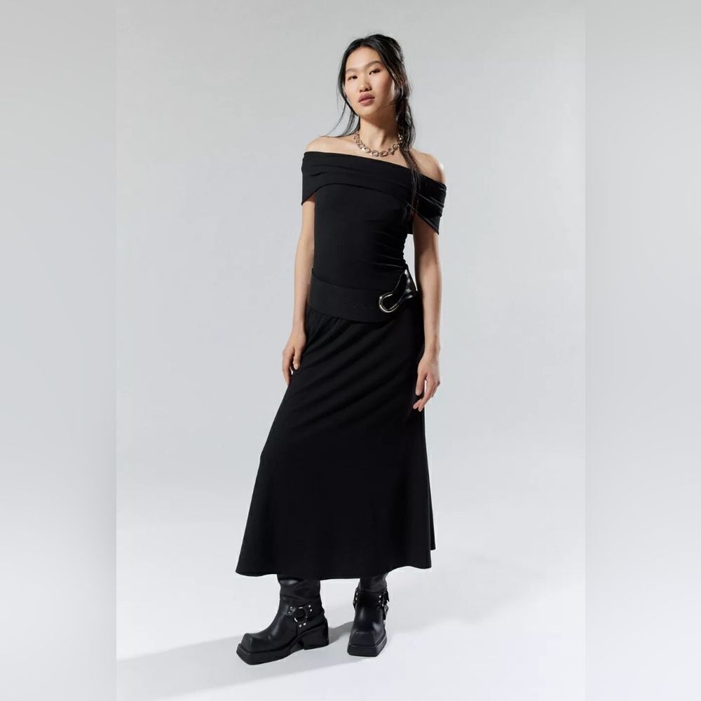 Silence + Noise black Off-The-Shoulder rib knit A-line Maxi Dress size L, NWOT
